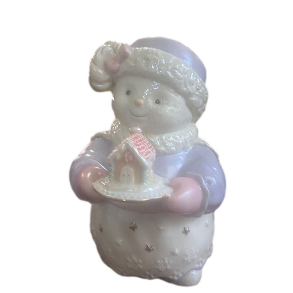 LENOX SWEET SNOWY DELIGHT 6in SNOWMAN PORCELAIN W GINGERBREAD HOUSE.